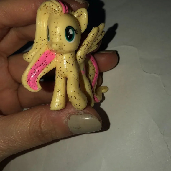my little pony glitter fluttershy mini figure - Picture 2 of 4